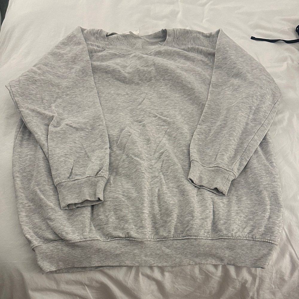 H&M Gray Sweatshirt